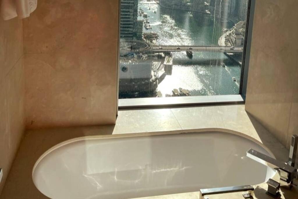 Jw Marriott Hotel Marina Residence Dubai Exterior photo